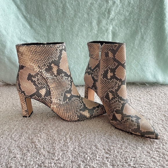 Steven by Steve Madden Snake Print Ankle Booties Size 8.5, Jenn Python Tan Boots - Picture 11 of 13